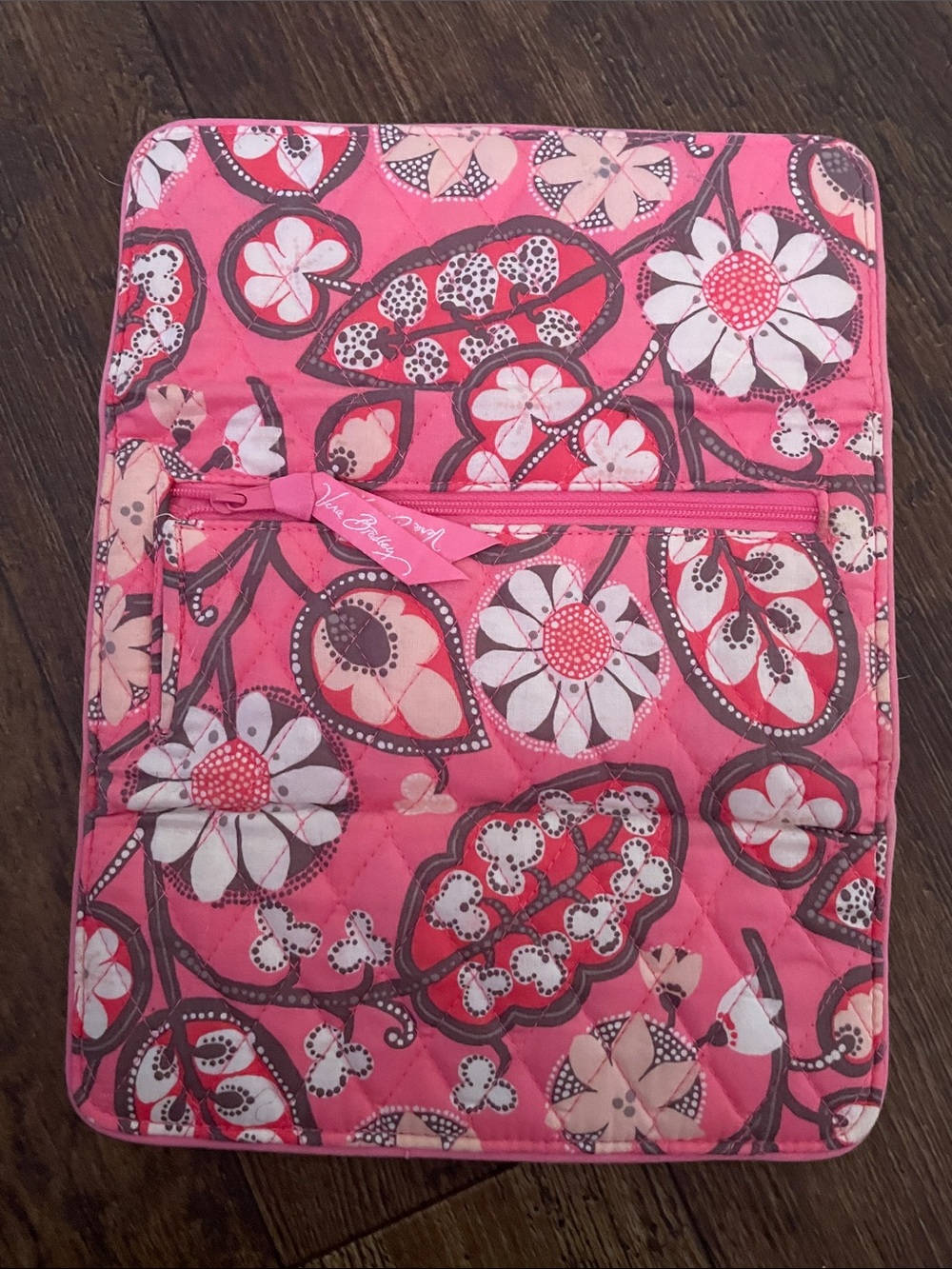 Vera Bradley Pink Quilted Floral Card Wallet 9” wide - Picture 6 of 7